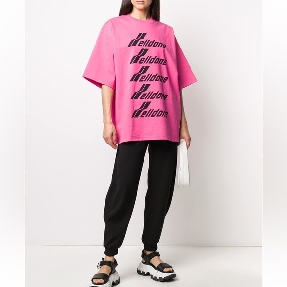 We11Done Oversized Logo Print T-shirt - Picture 3 of 13
